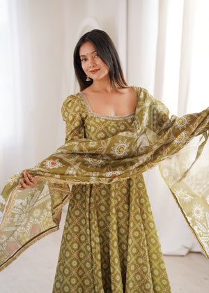 Designer ethnic gown set for women