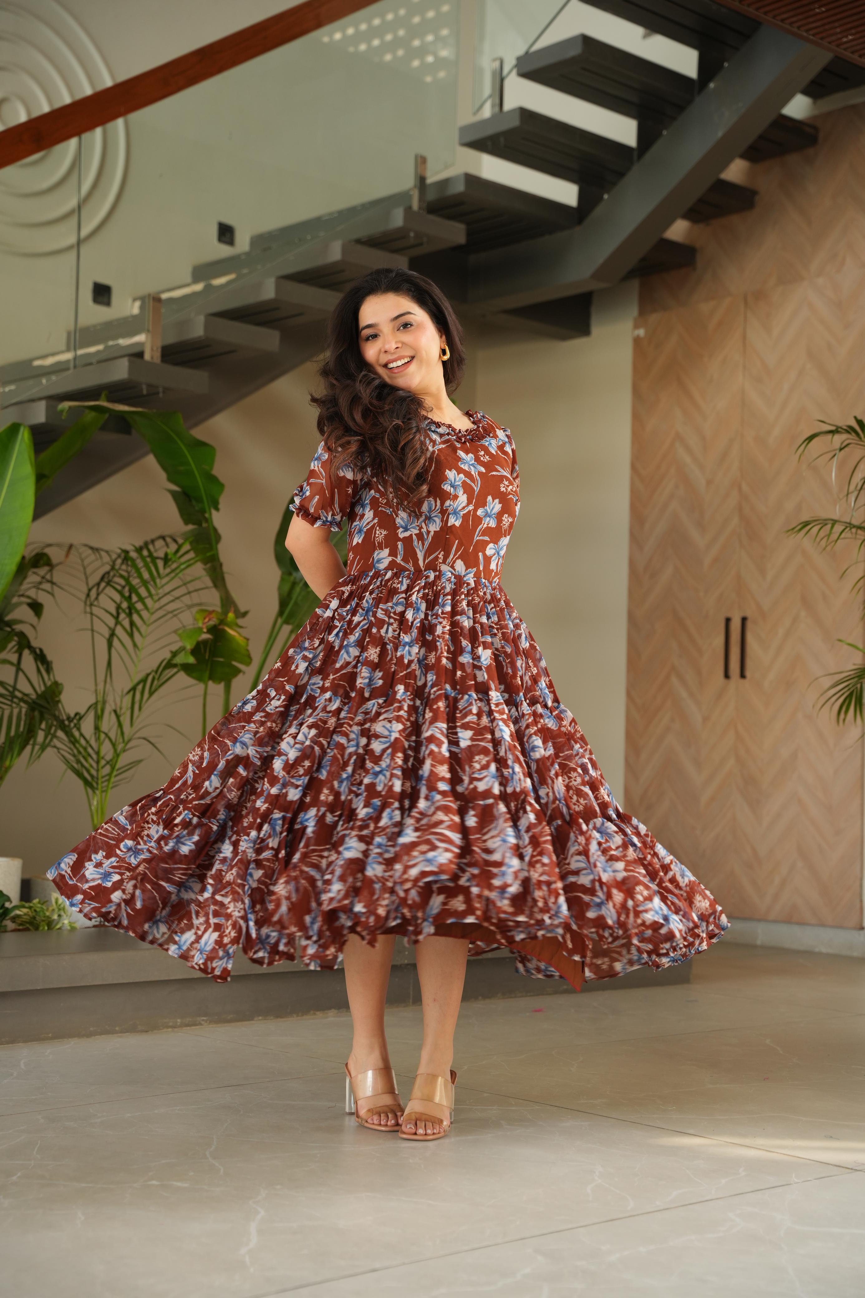 Women's fully stitched gowns with inner