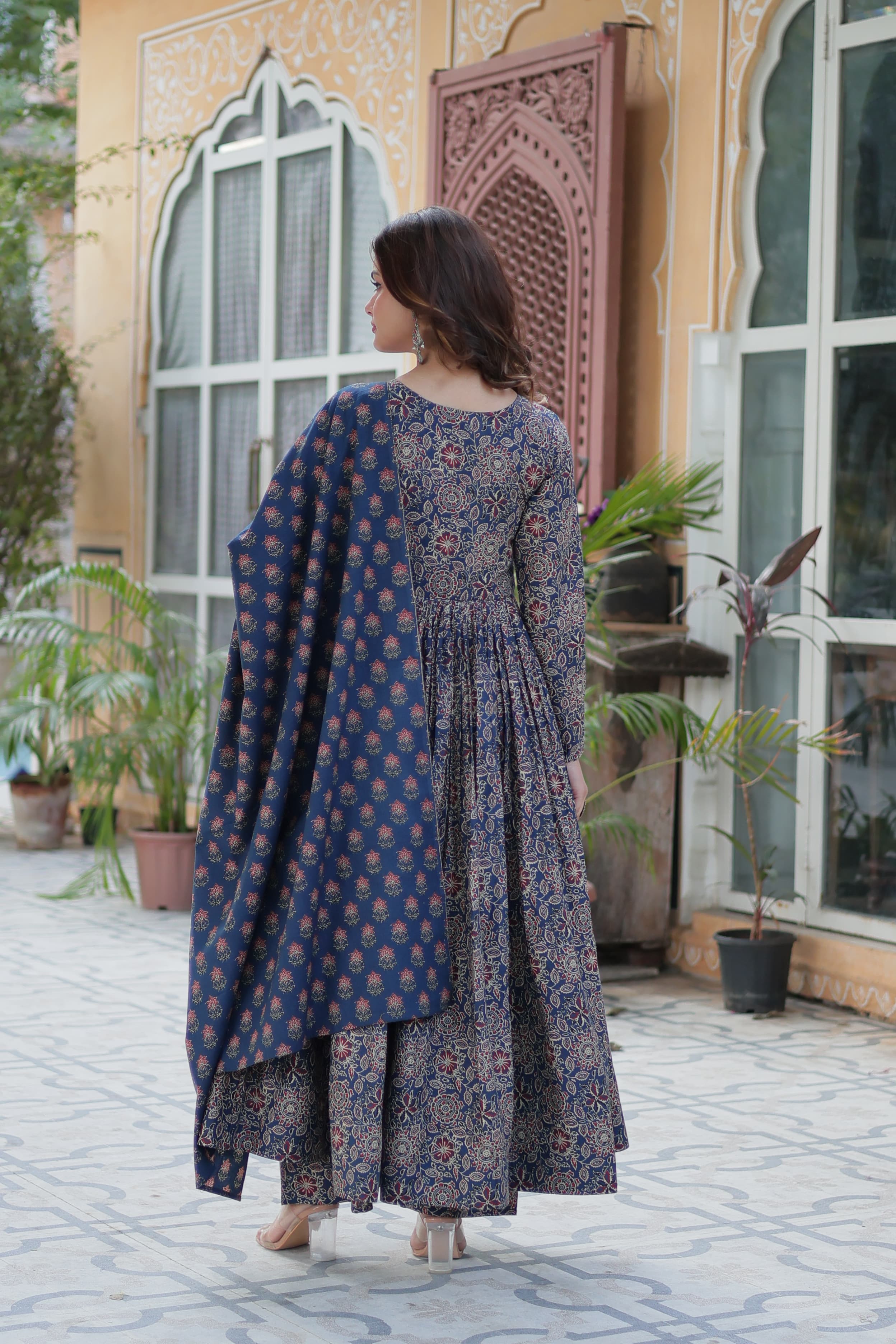 ethnic wear for women