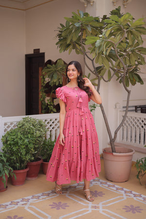 summer cotton kurti stylish look