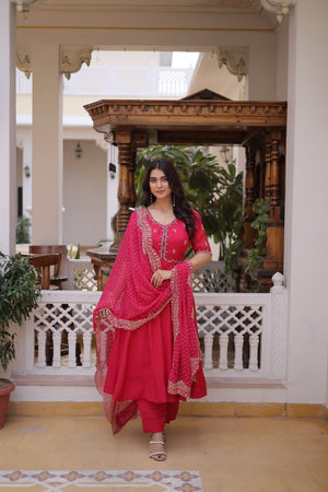 Ethnic kurti set for wedding and celebration wear