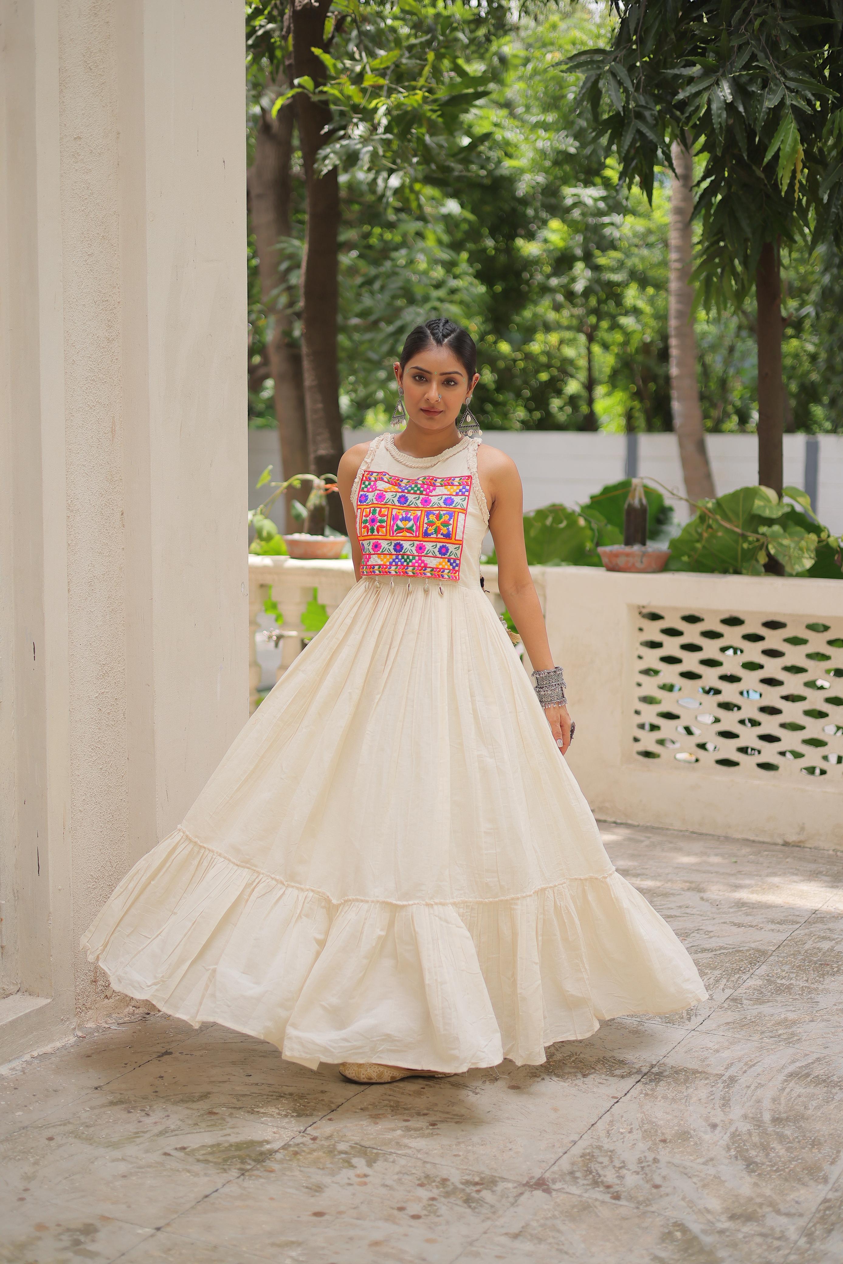 Sleeveless off-white ethnic gown for Navratri