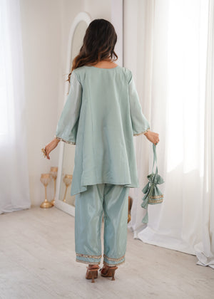 Women ethnic wear kurti set with batwa