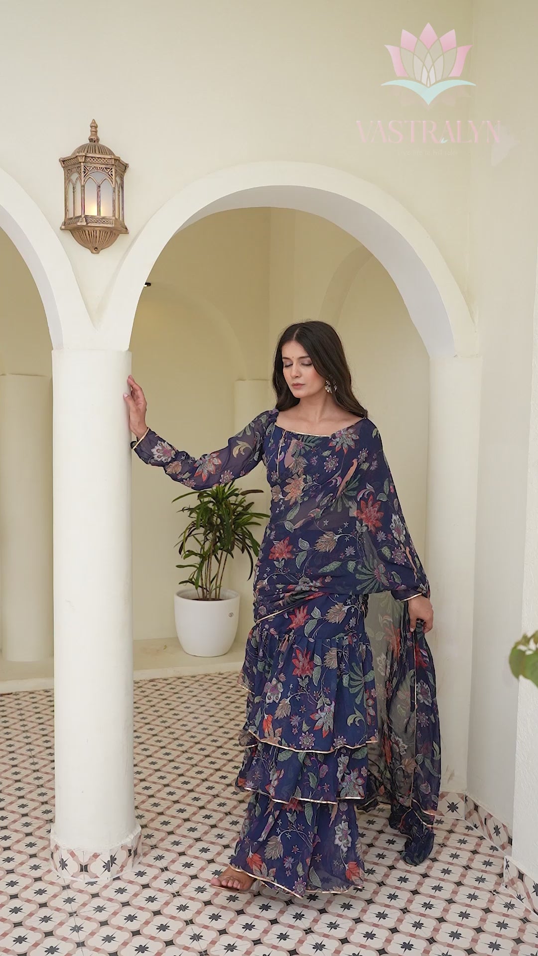 vastralyn saree collection