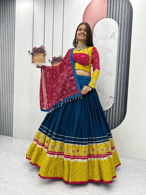 Mirror and thread embroidery on choli sleeves