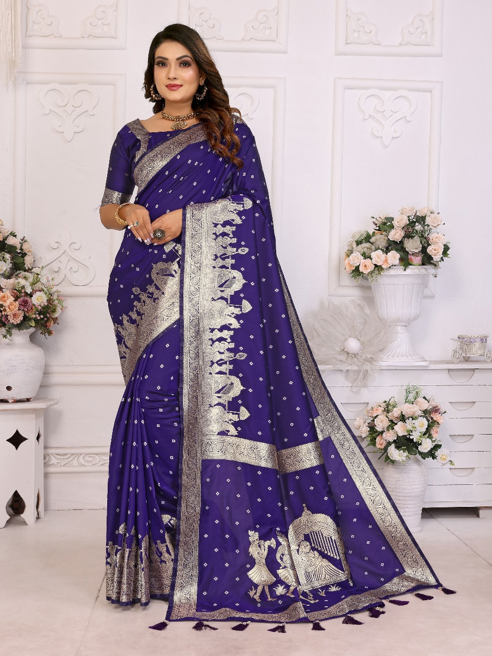 vastralyn saree collection