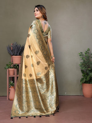 lightweight silk saree