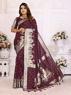zari weaving saree