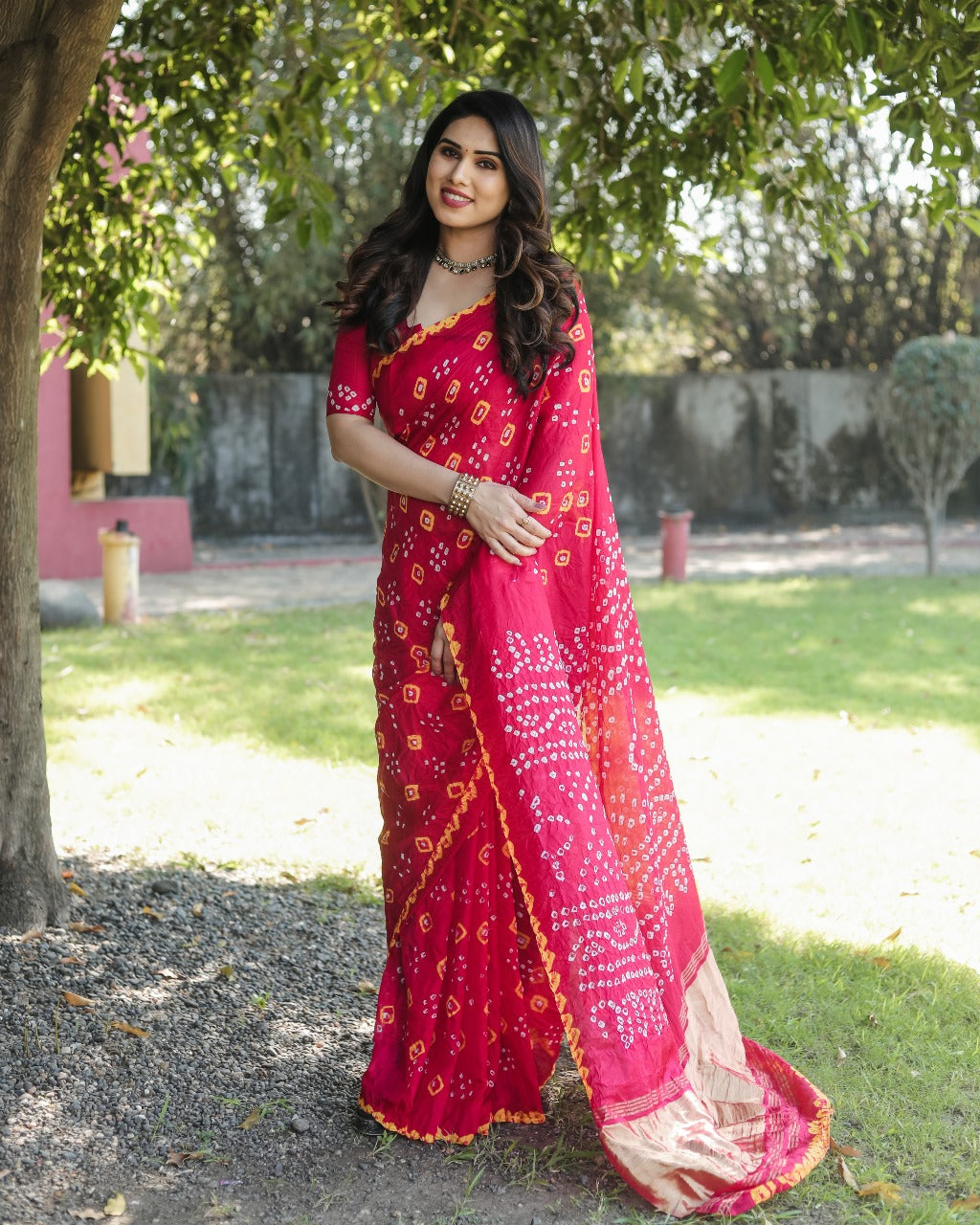 vastralyn saree collection