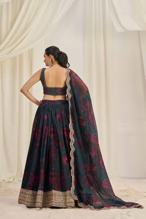 Dupatta with lace border and detailed floral printing