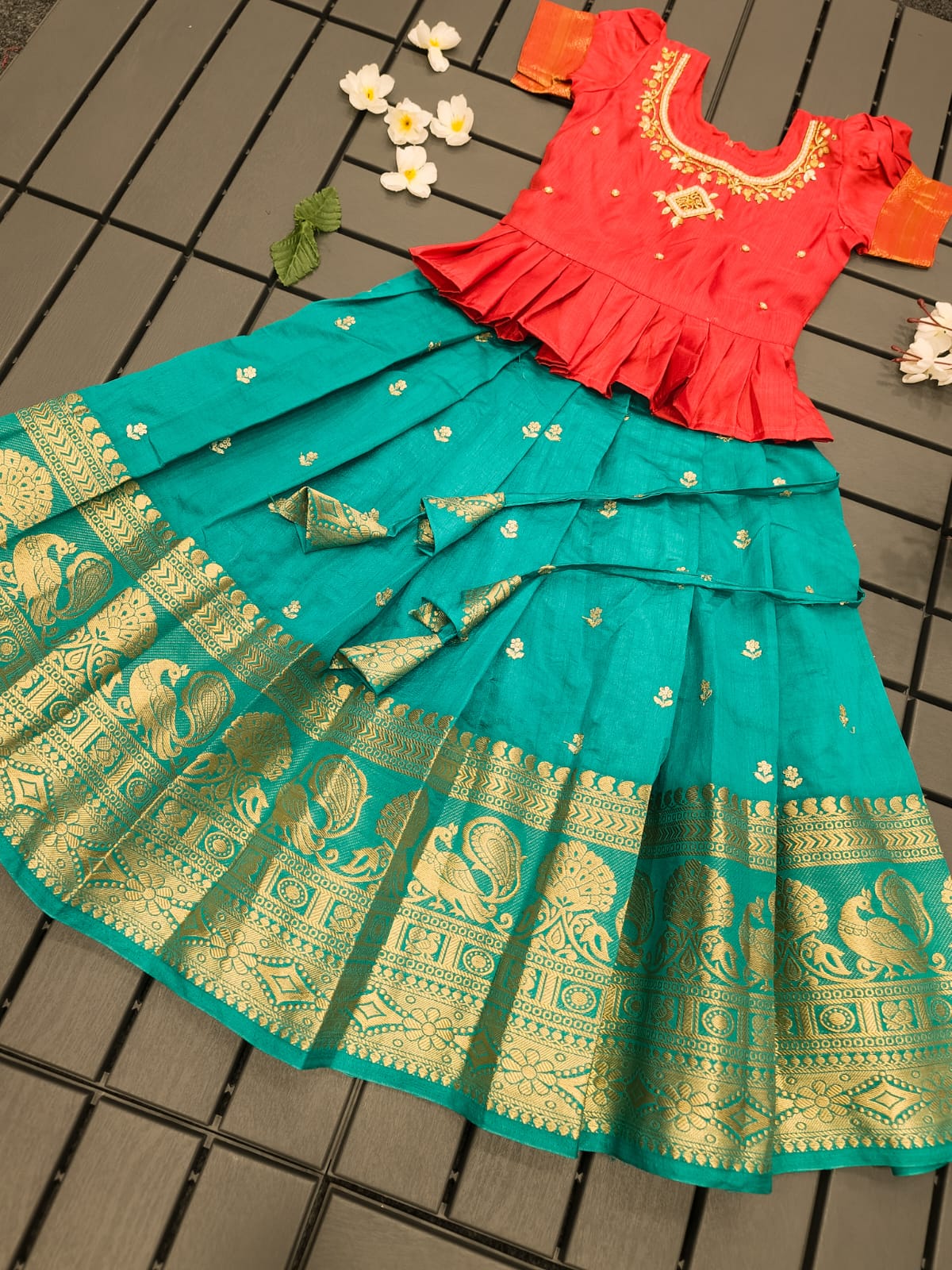  kids party wear