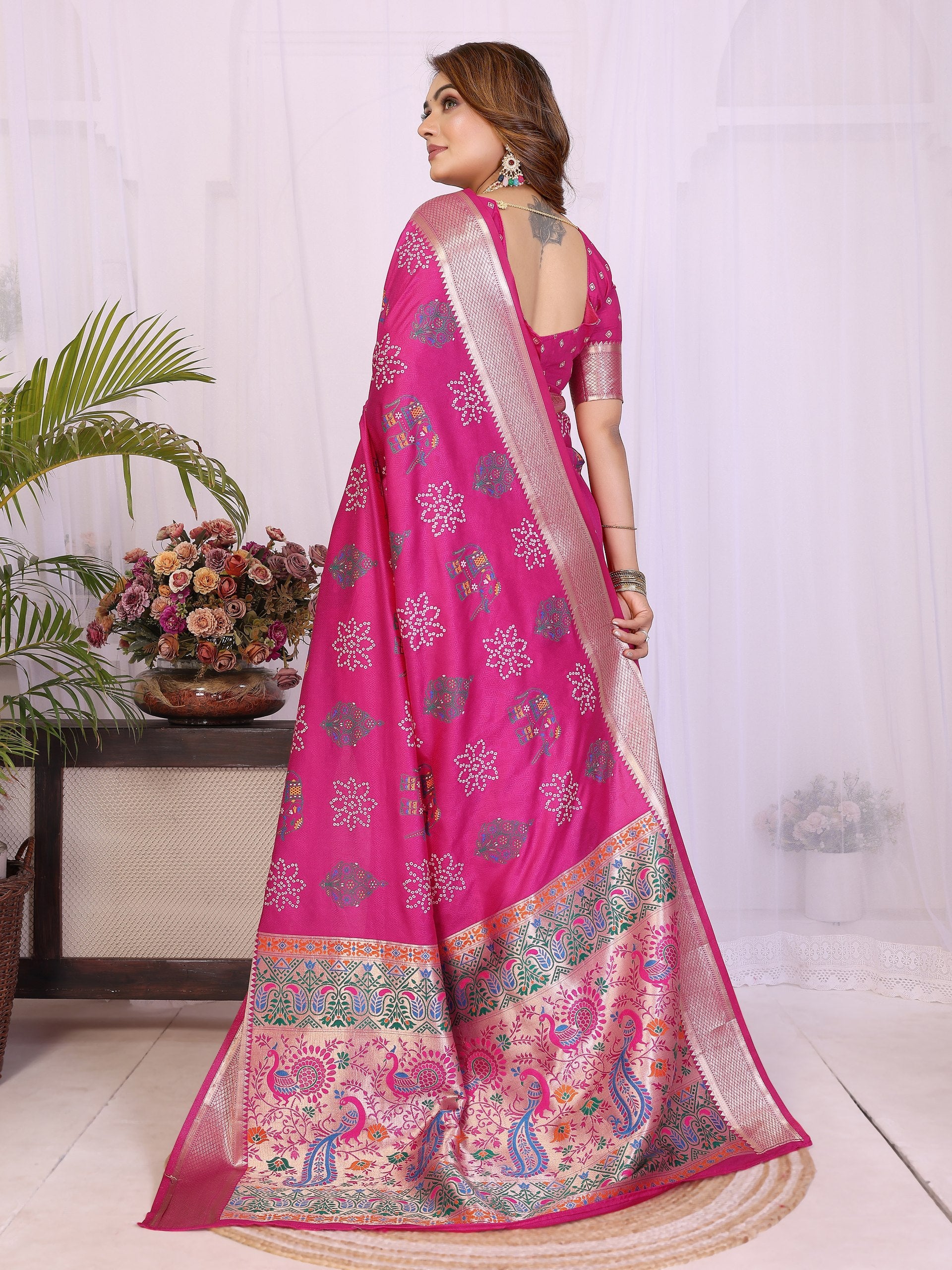 Rani pink Ethnic Dola Silk Saree With Blouse