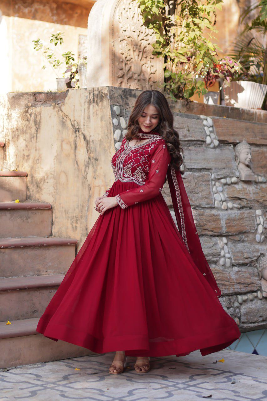 Readymade gown set with dupatta