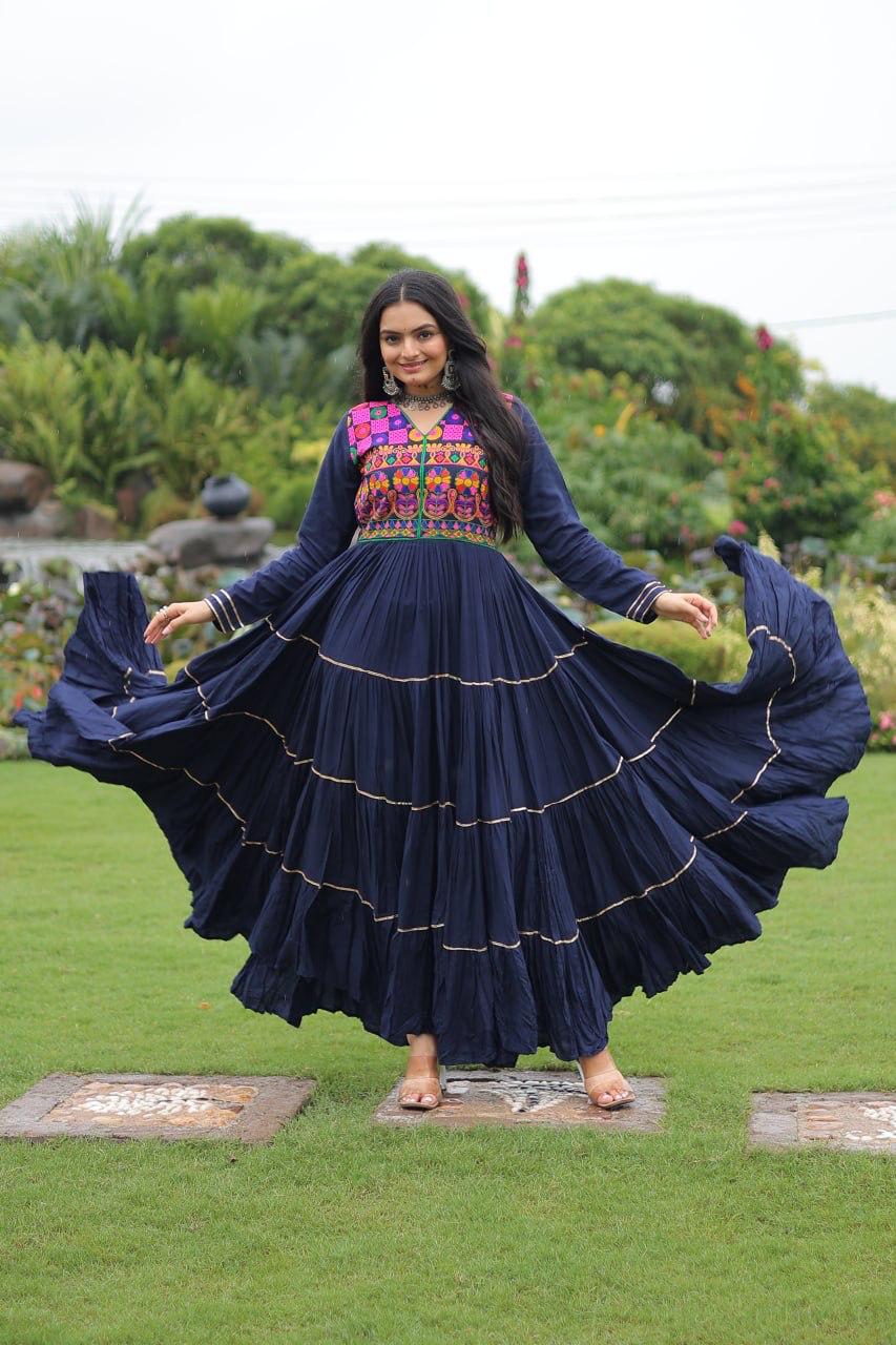 Front and back V-neck design on festive gown
