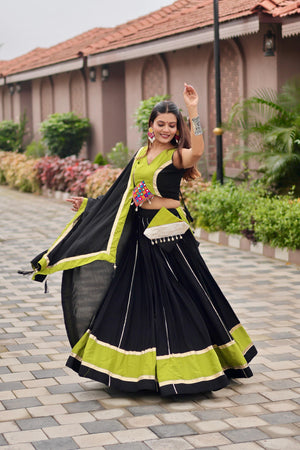 Lehenga choli set for Garba night – complete set