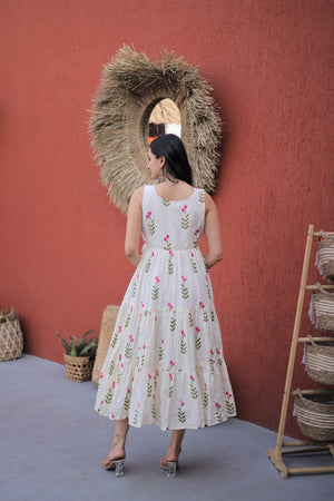 summer kurti outfit for women India