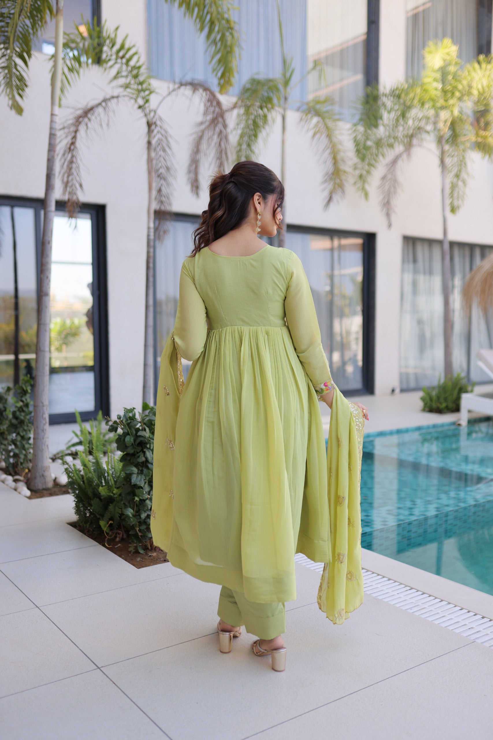 Party wear gown set with 3 meter flare design