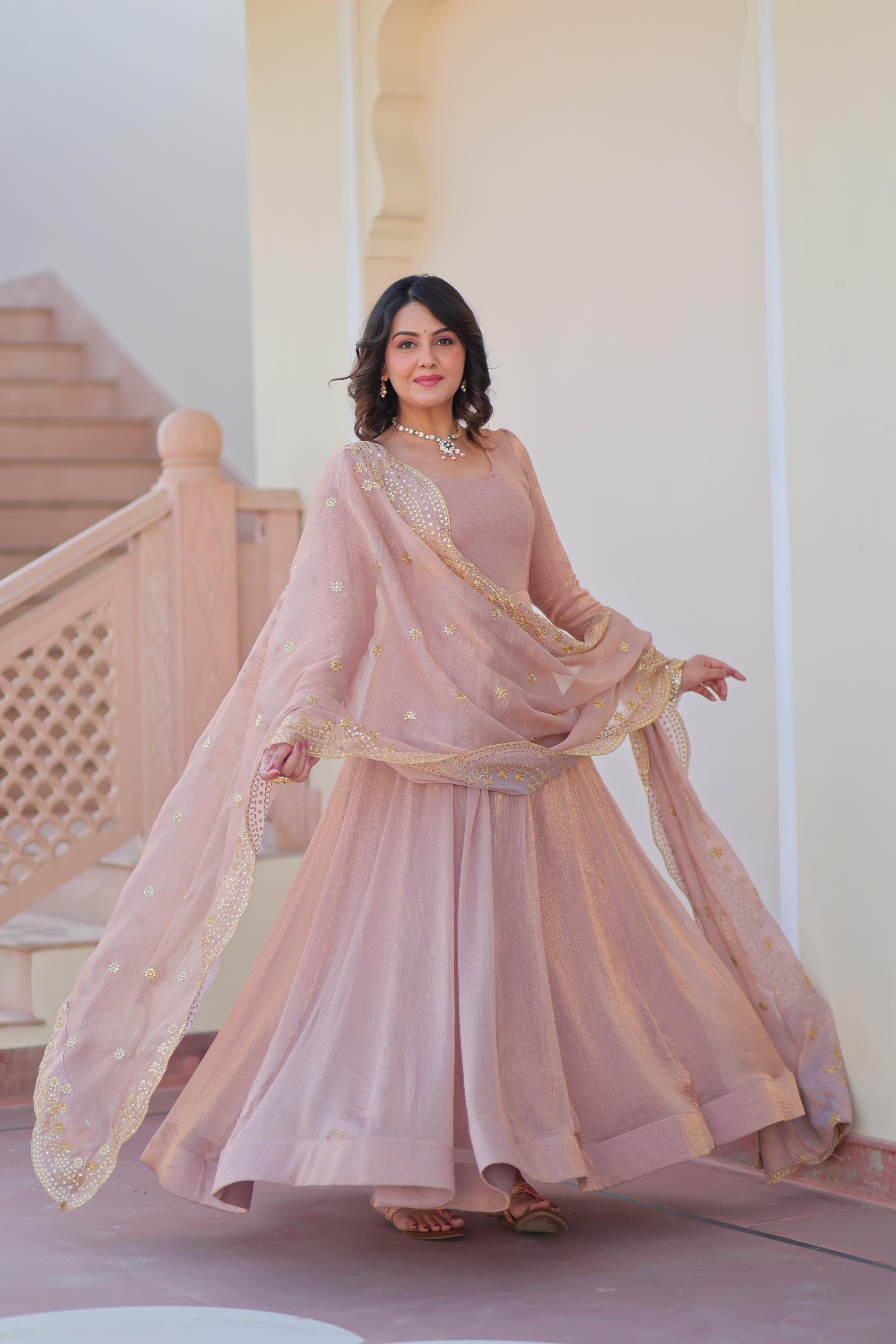 party wear gown 2025