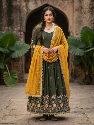 Elegant green Fendi silk gown for festive occasions