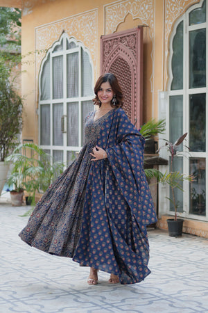 V neck kurti set