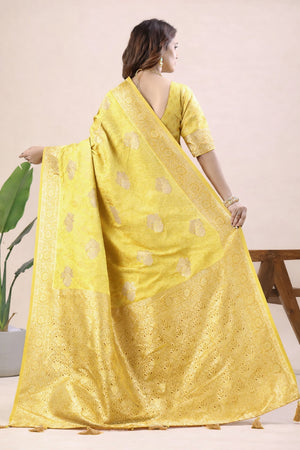 Wedding wear Banarasi Jacquard saree