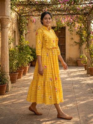 Comfortable muslin silk kurti with full inner lining