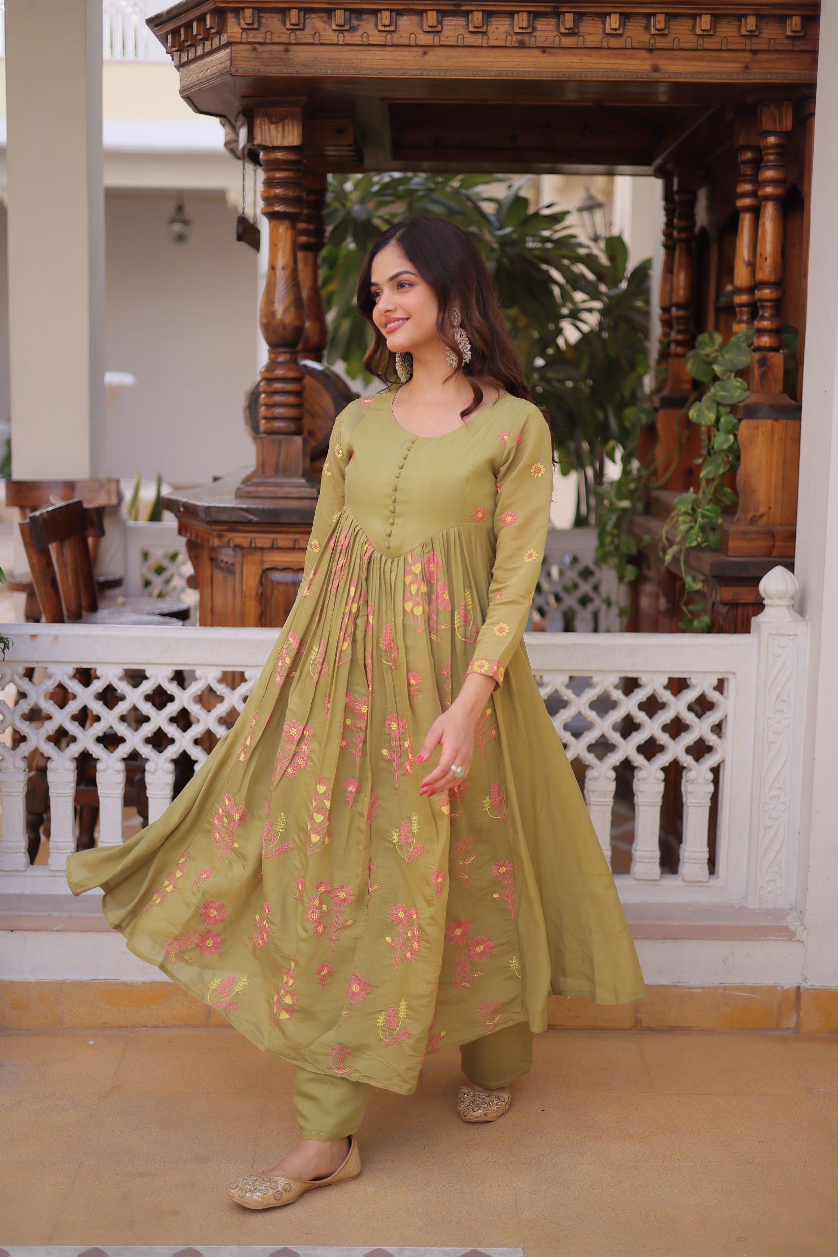 latest indian traditional kurti pant outfit