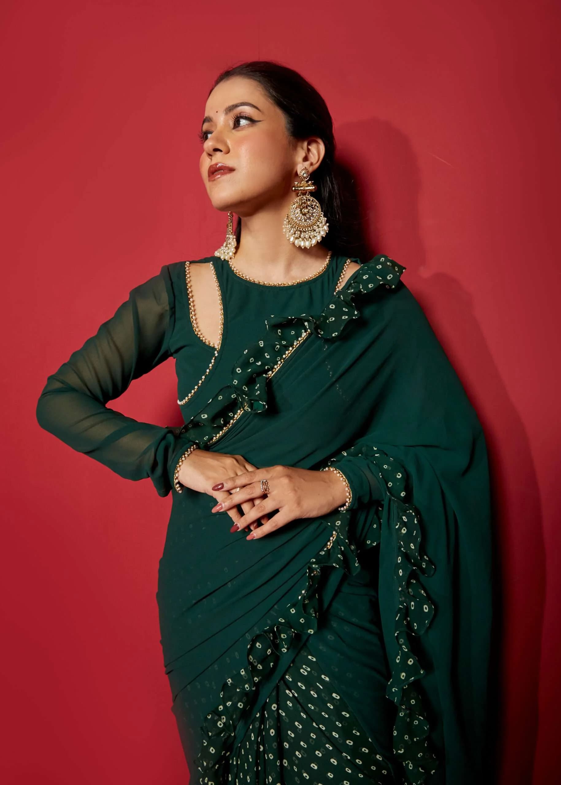 Pre-stitched georgette saree with pearl lace border