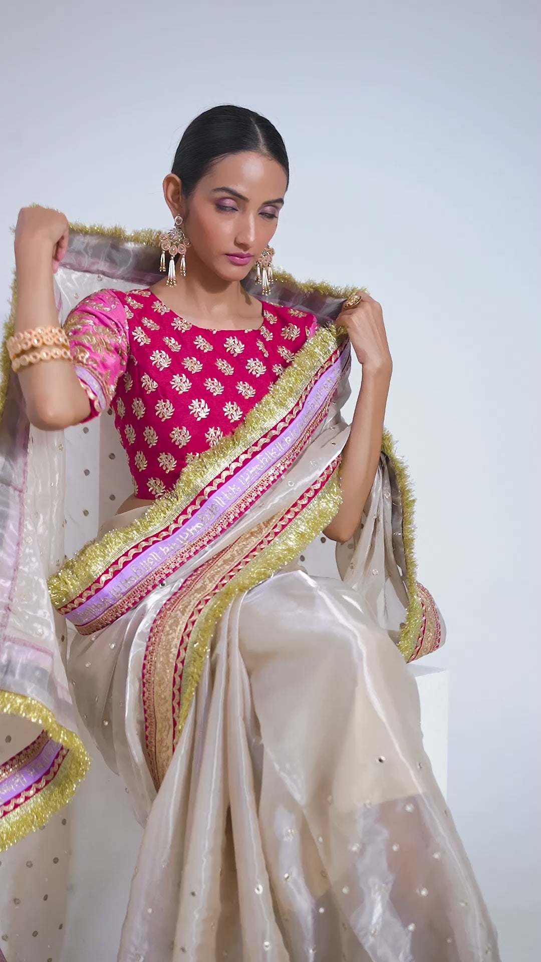 vastralyn saree
