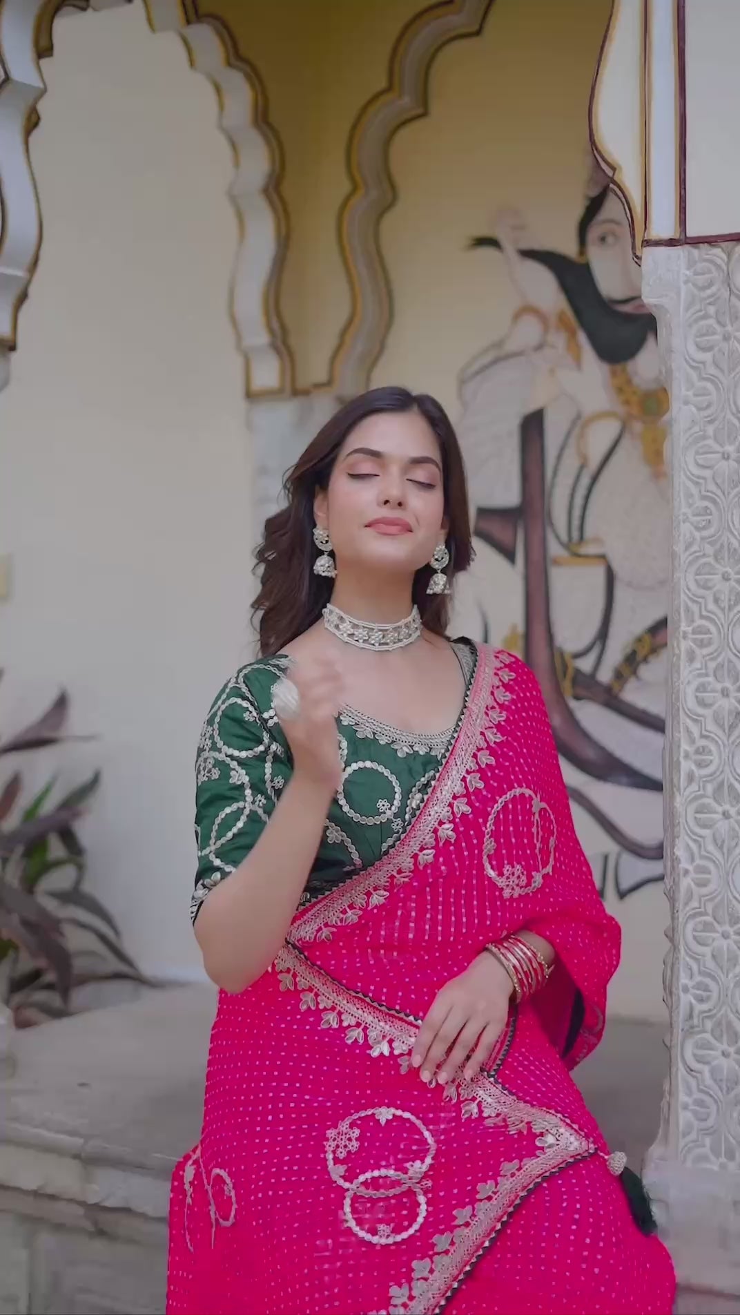 vastralyn saree