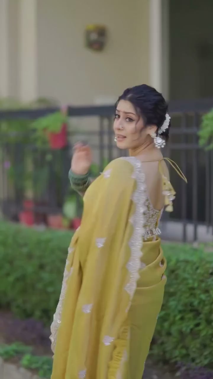 Wedding ready Indian saree look