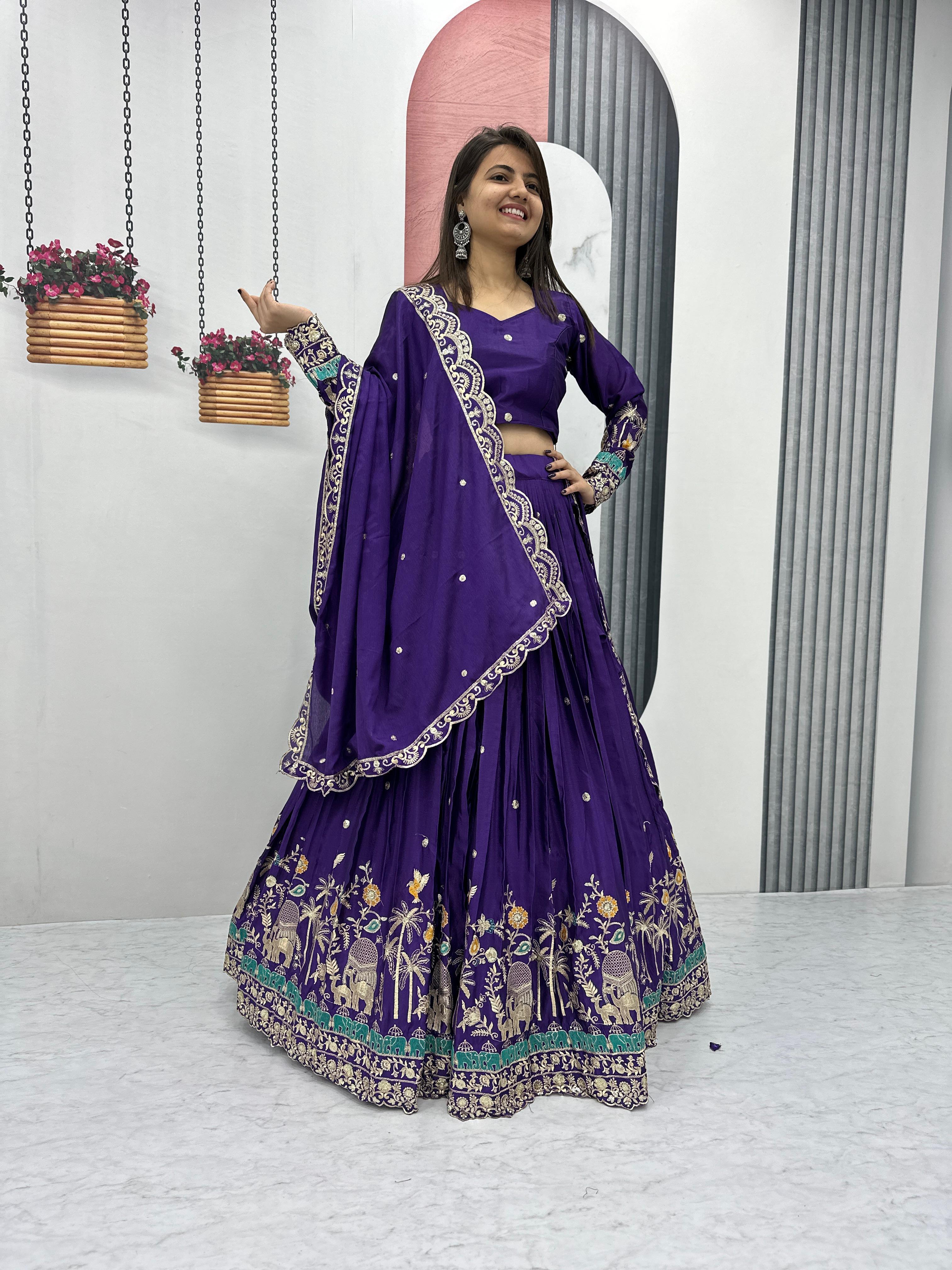 Dupatta Border Close-up – Purple Set
