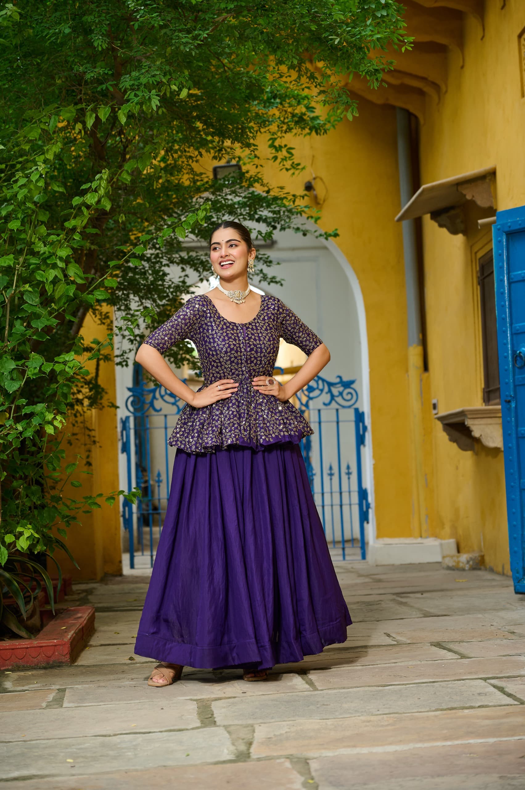 purple-fendy-garba-festive-look_jpg