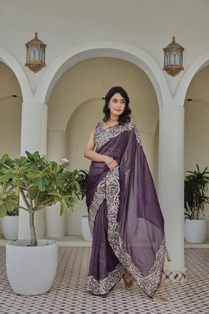 Elegant ethnic saree for festival occasions