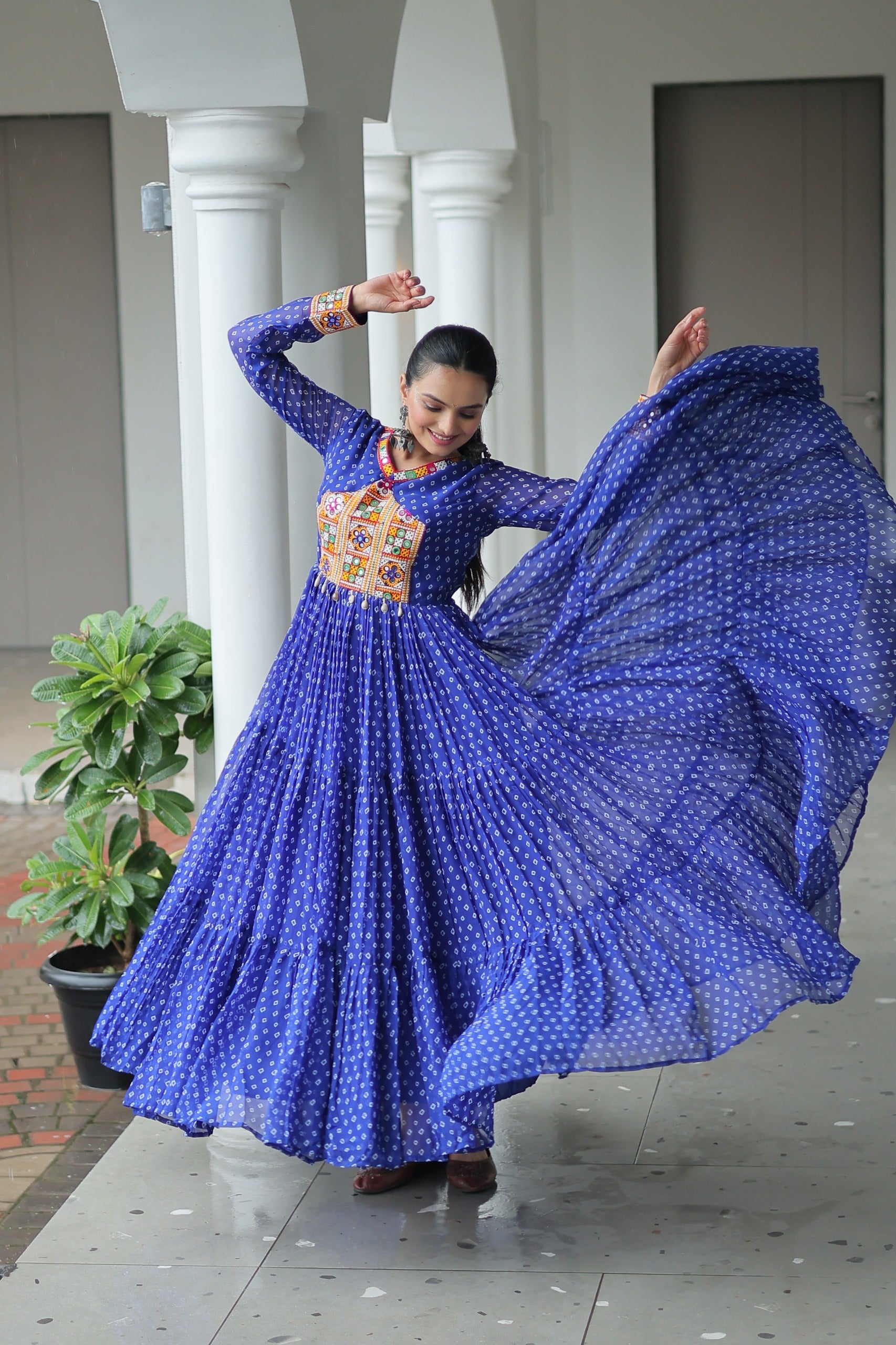 Full Sleeves Gown