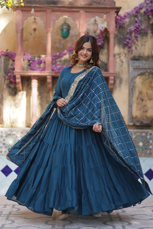  Star Georgette gown