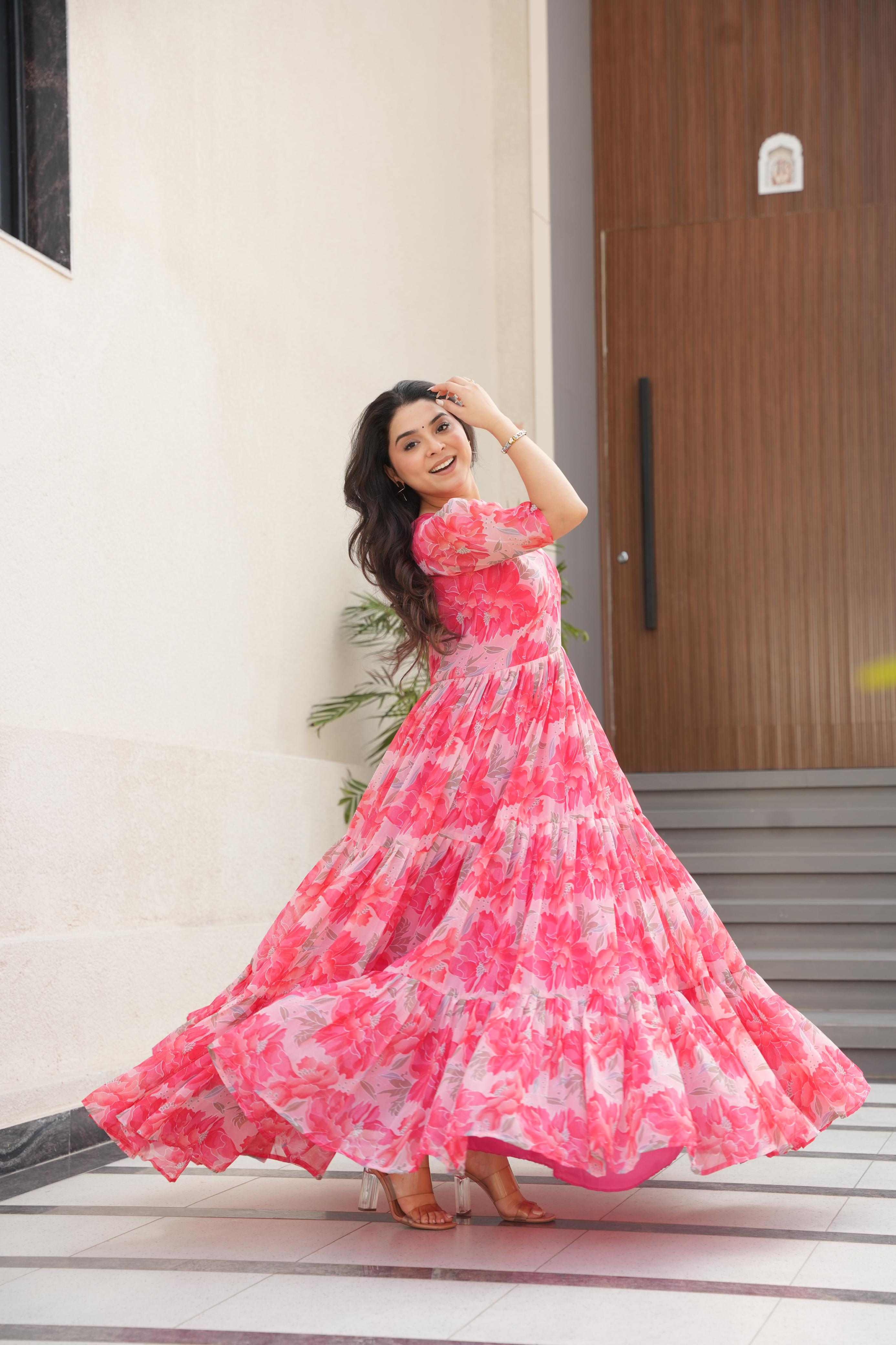  fancy V neck gown