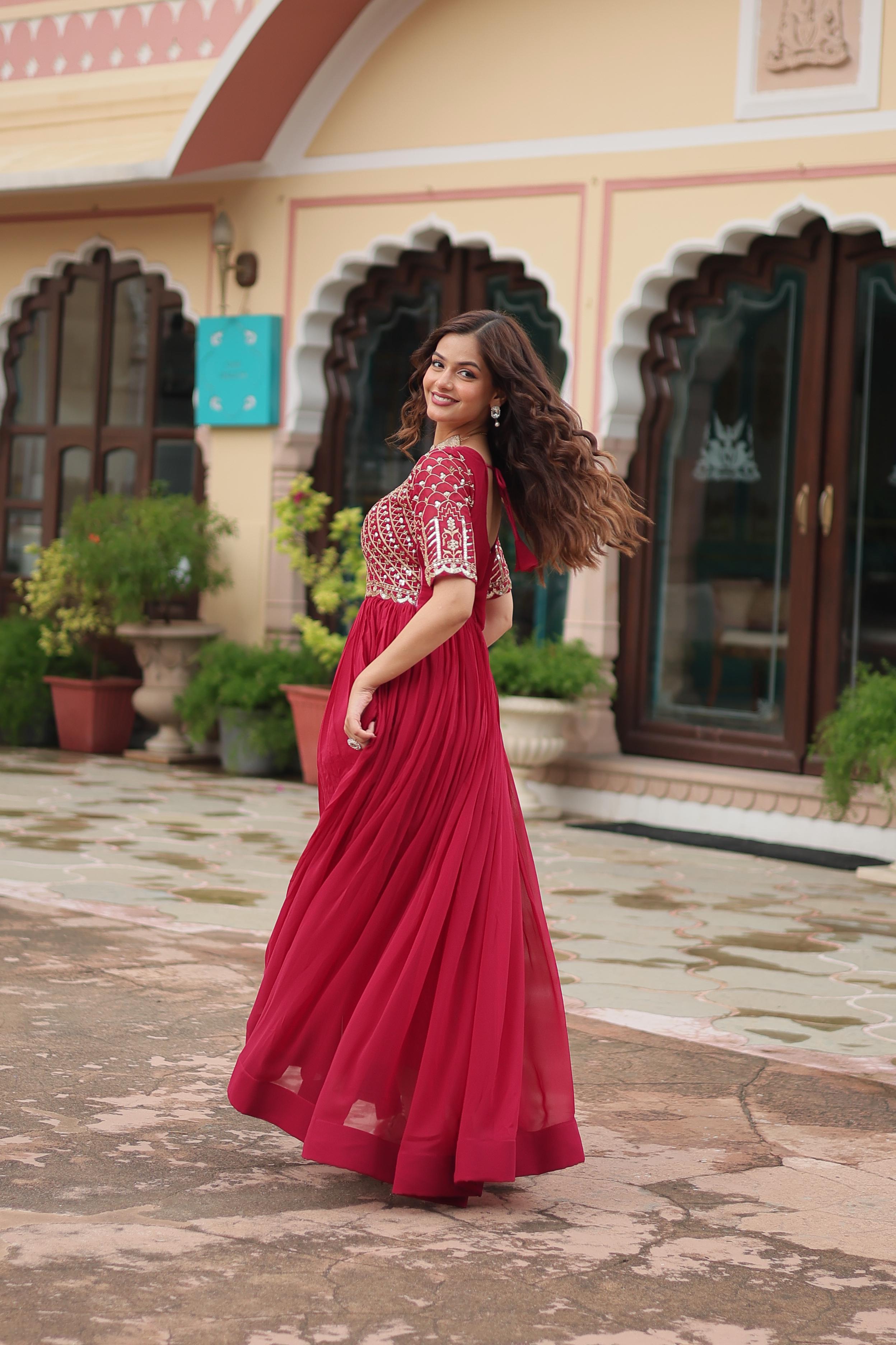 luxury party wear gown